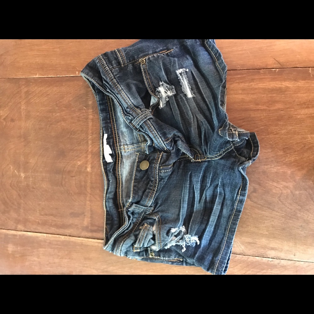 F21 Demin Holey Short